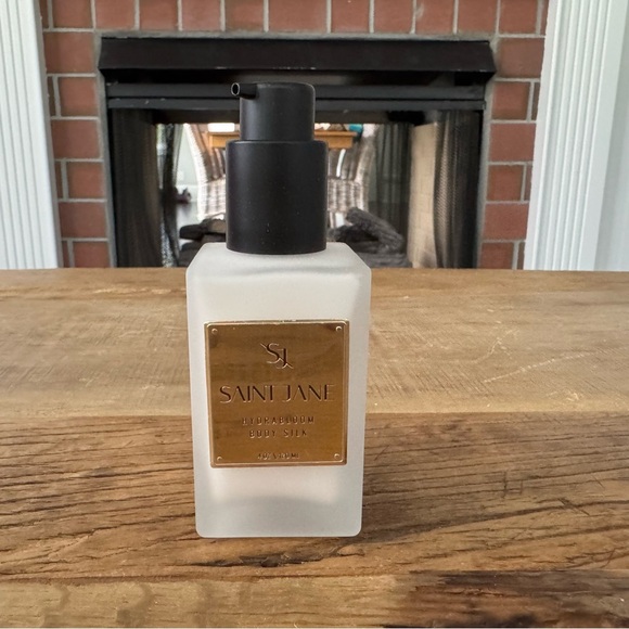 NEW Saint Jane Beauty Hydrabloom Body Silk With Hyaluronic Acid ~ 4 oz 🌺 - Picture 9 of 11